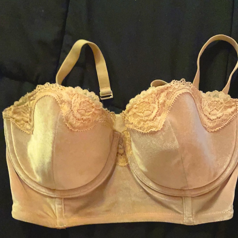 Lined VS High support strapless Convertible Bandeau Bra with grip